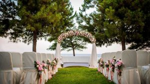 Weddings by the sea at Crowne Plaza Limassol